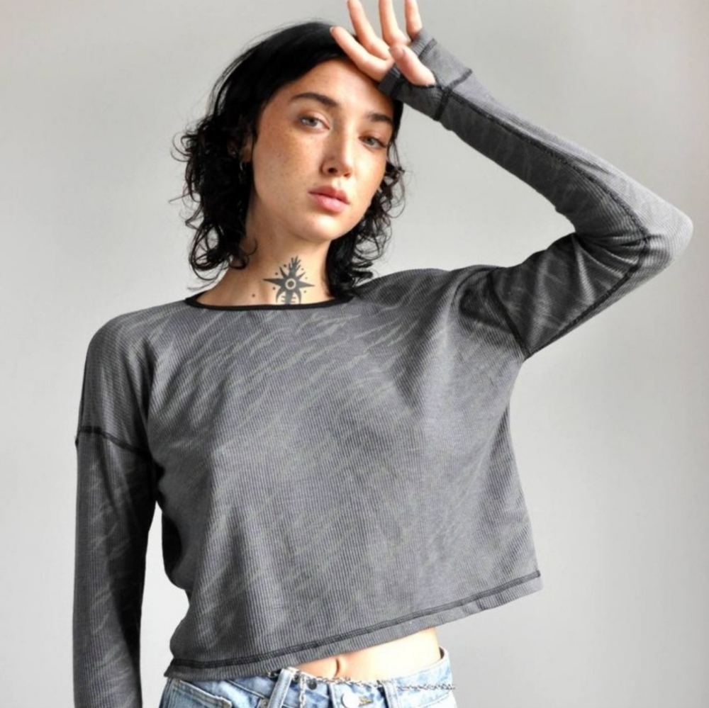 Noctex thermal zebra army xs cropped longsleeve shirt slow fashion Canada